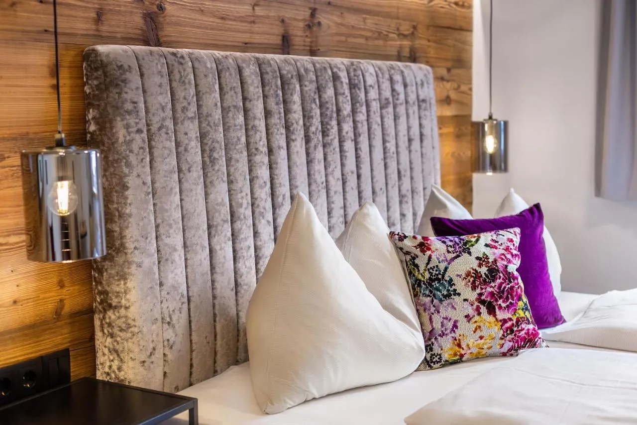 ***  Boutique Hotel Anybody Saalbach-Hinterglemm Austria